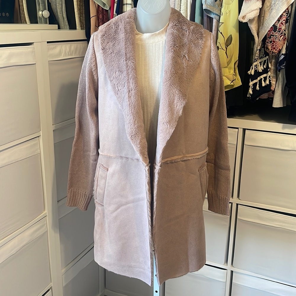 NWOT Twelfth love Gorgeous faux fur and sweater cardigan